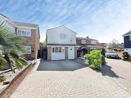 Chapel Drive, Little Waltham, Chelmsford, CM3