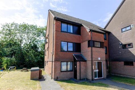 Peerless Drive, Harefield, Uxbridge