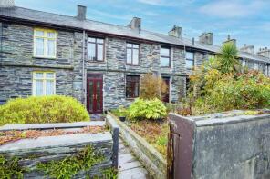 4, Pen Yr Orsedd Terrace, B4418 From Nantlle To Prow Llanllyfni No 127, Caernarfon LL54 6BH