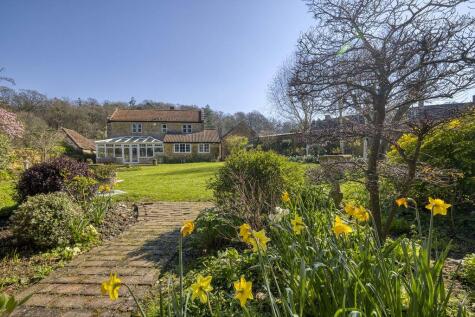 A charming village house with annexe