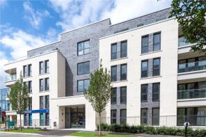 Flat 7, Cardwell House, Chieftain Road, Chertsey KT16 0DF