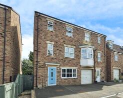 52, Beaumont Court, Morpeth NE61 6BF