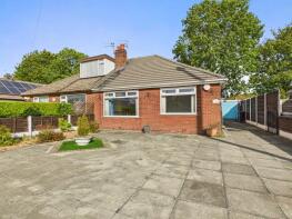 6, Lawton Close, Romiley, Stockport SK6 3EQ