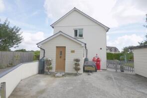 2, Memorial Houses, Road From Whimble Cross To Memorial Houses, Holsworthy EX22 6QQ