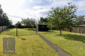 Dondoro, The Street, Felthorpe NR10 4DQ