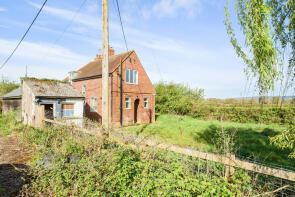 The Cottage, Swains Farm, Smalls Hill Road, Leigh RH2 8RQ