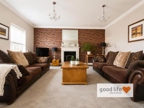 20260630_211251548_iOS35 hopton drive.jpg