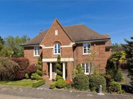 1, Fox Wood, Walton-on-thames KT12 4BS