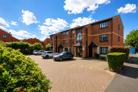 Summerhill Way, Mitcham