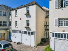 4, Brunswick Mews, Hove BN3 1HD