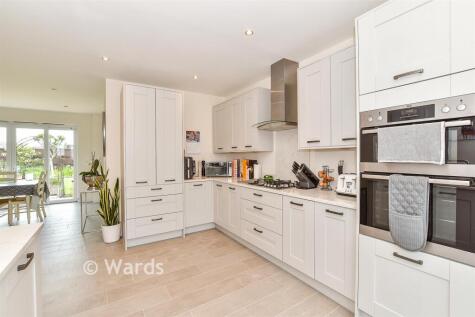 Admiral Way, Marden, Tonbridge, Kent