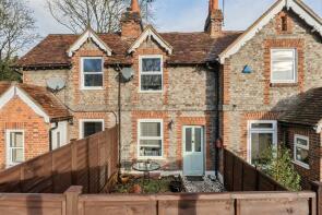 2, Bath Road Cottages, Bath Road, Reading RG10 9SL