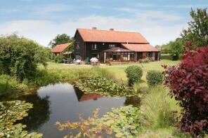 Squires Farm Barn, New Road, Harleston IP20 0PA