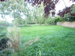 Nut Hatch, Admington Road, Shipston-on-stour CV36 4JN