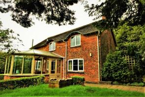 Hollywell Cottage, Hilderstone Road, Smallrice, Stafford ST18 0EA