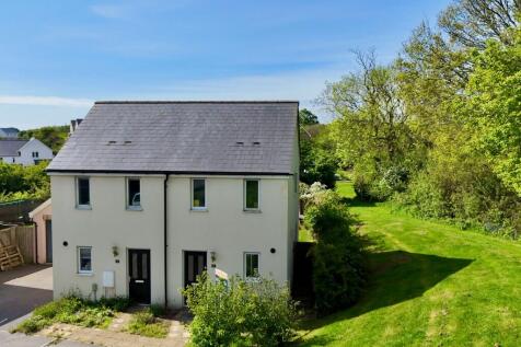 Hillhead Rise, Falmouth, TR11