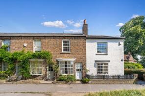 48 Rose Cottage, Ham Common, Richmond TW10 7JQ