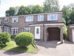 11, Castell Coch View, Tongwynlais, Cardiff CF15 7LA