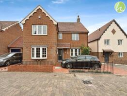 2, Romagne Close, Stanford-le-hope SS17 8LH