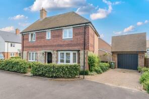 2, The Glebe, Maidstone ME18 6BF