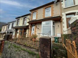 4, Brynheulog Terrace, Clydach, Tonypandy CF40 2BX