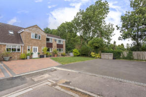6, Waylands, Swindon SN6 6BT