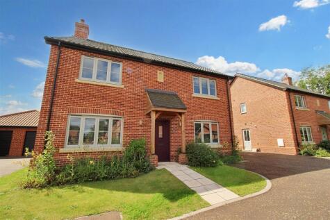 Aegel Gardens, Aylsham, Norwich