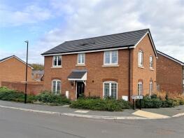 107, Cabinhill Road, Nuneaton CV10 9RN