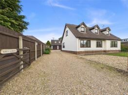 Grey Gables, Swan Lane, Ipswich IP6 9AH