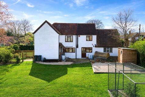 Newtown, Tadley, Hampshire, RG26