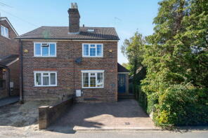 103 Kaikoura Cottage, Maypole Road, East Grinstead RH19 3RB