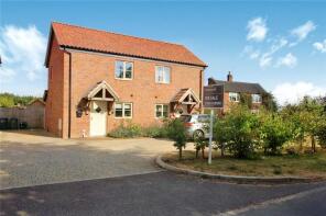 Cloverside, The Street, Norwich NR15 1BN