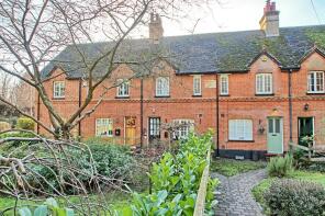 3, New Blenheim Cottages, Scholars Hill, Helham Green, Ware SG12 7RF