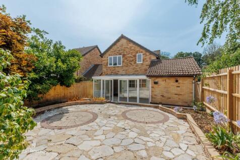 Sparkford Close, Littledown, BH7