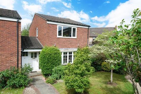 Cumberland Drive, Redbourn, AL3