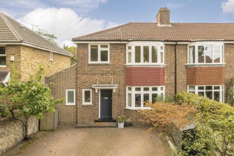 Kings Farm Avenue, Richmond