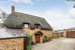 April Cottage, The Green, Banbury OX15 6NE