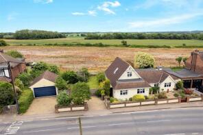 Clonkeen, Epping Road, Epping Upland, Epping CM16 6PR