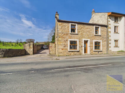 Lower Road, Knowle Green, PR3