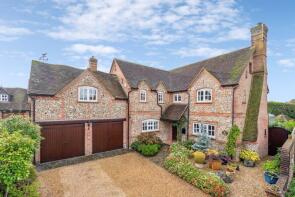 3 Honeysuckle Cottage, Country Lane, High Wycombe HP15 6HH