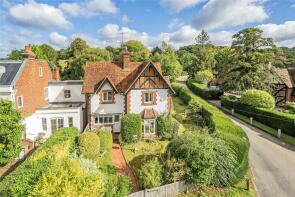 Orchard Gap, The Green, Shamley Green, Guildford GU5 0UB