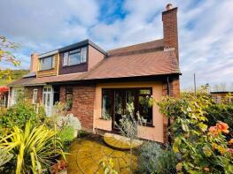3, Mayfields Cottages, Dinmore Manor Lane, Hereford HR4 8EA