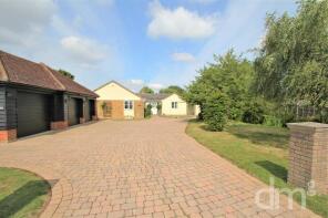 Gardenfield, Smythes Green, Layer Marney CO5 9XW
