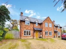 4, Bury Court, Wotton End, Aylesbury HP18 9NW
