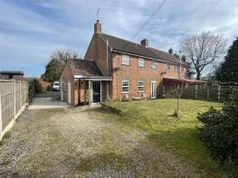 3, Manor Farm Cottages, Dunsham Lane, Wayford, Crewkerne TA18 8QN