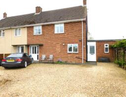 15, Crown Avenue, Holbeach St Marks, Spalding PE12 8EU