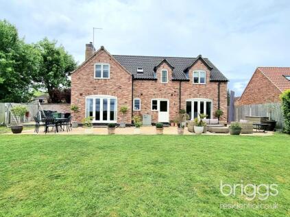 Eastgate, Deeping St James, Market Deeping, PE6