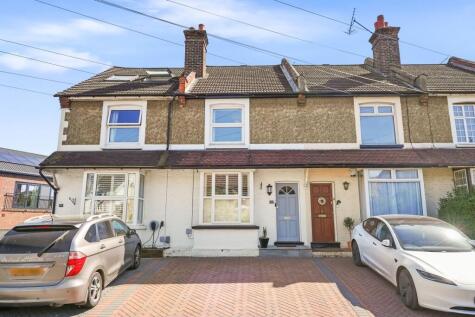 St Johns Road, Redhill, RH1