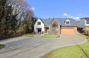 Springfield, Heol-y-ffynnon, Efailisaf CF38 1AU
