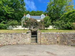 Charnwood, Castle Way, Dale, Haverfordwest SA62 3RN